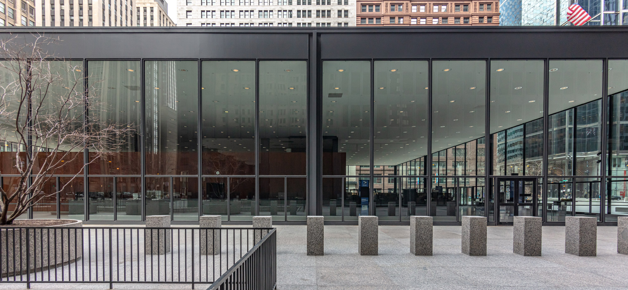 US Post Office Loop Station